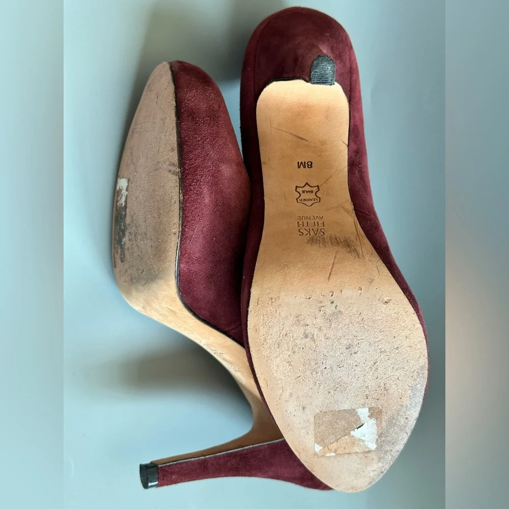 Saks Fifth Avenue Red Suede Heels Women's Size 8 - Picture 4 of 5